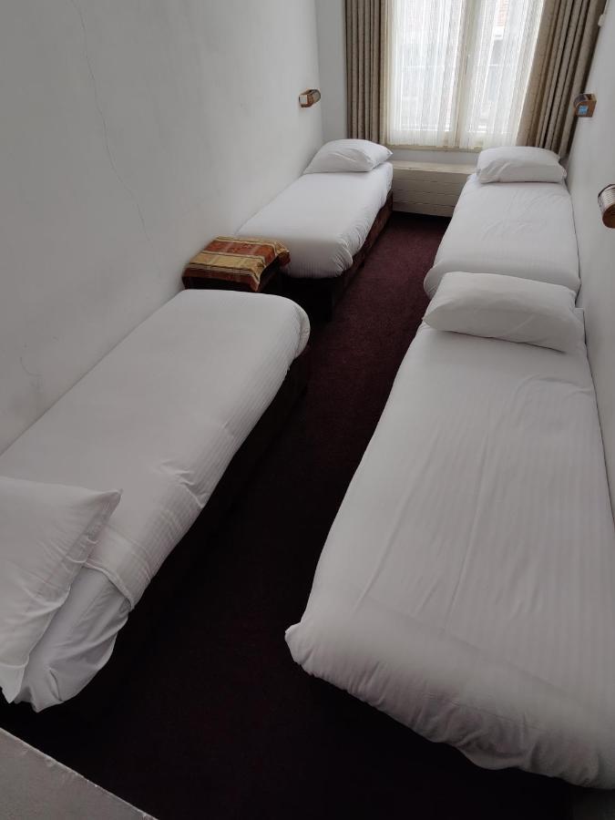 Classic Quadruple Room