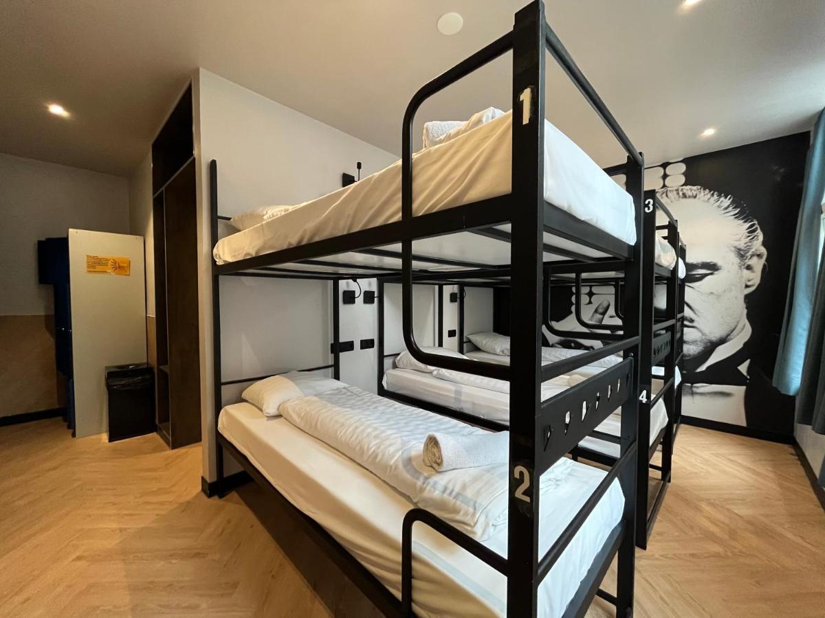Private Room