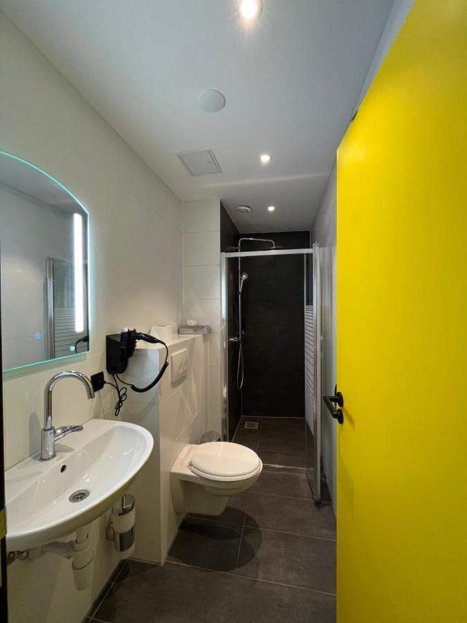 Private Room