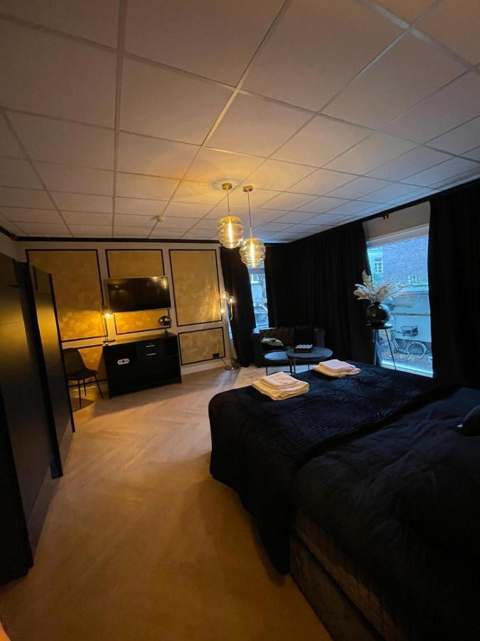 Deluxe Zimmer mit Kingsize-Bett
