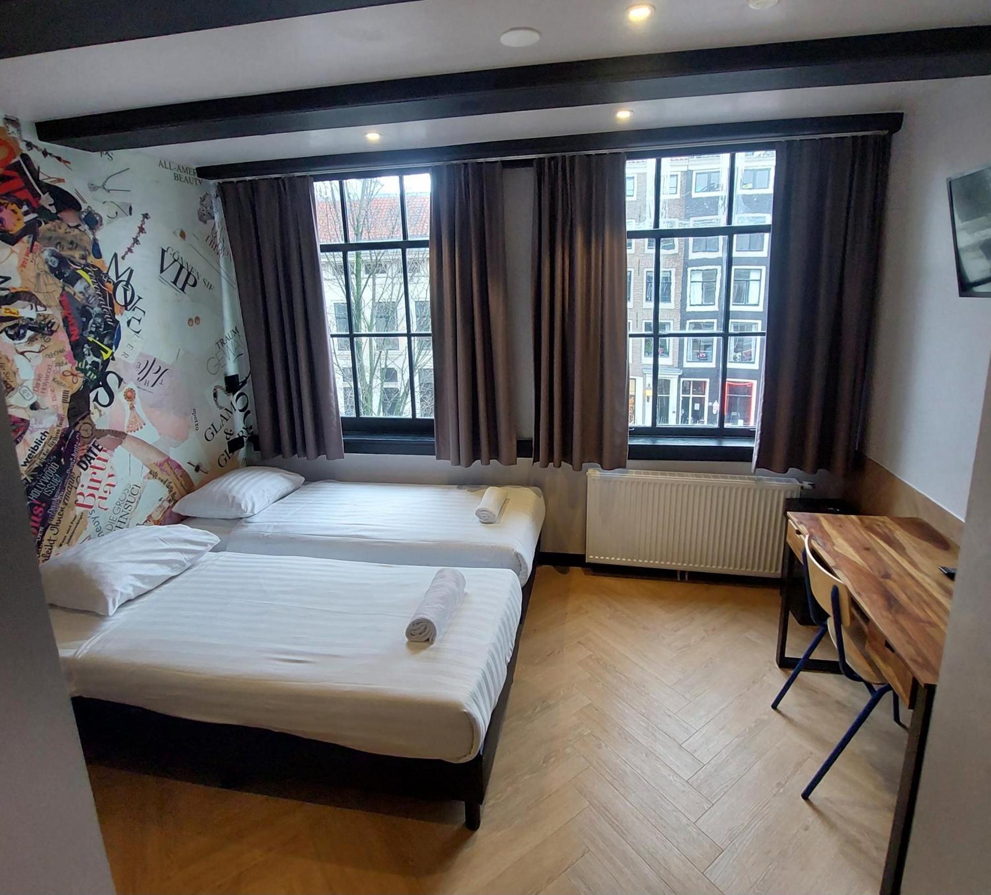 Twin Private Room