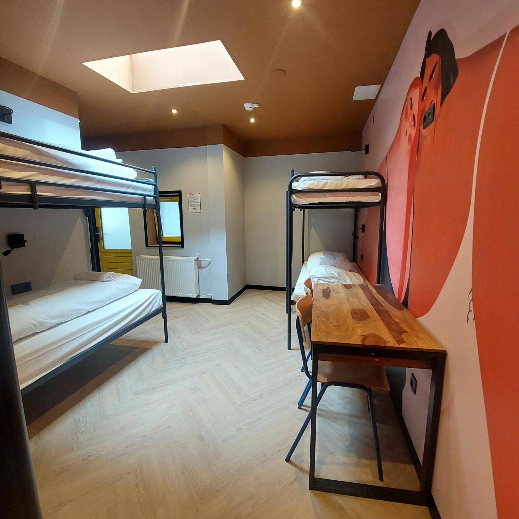 Private Room