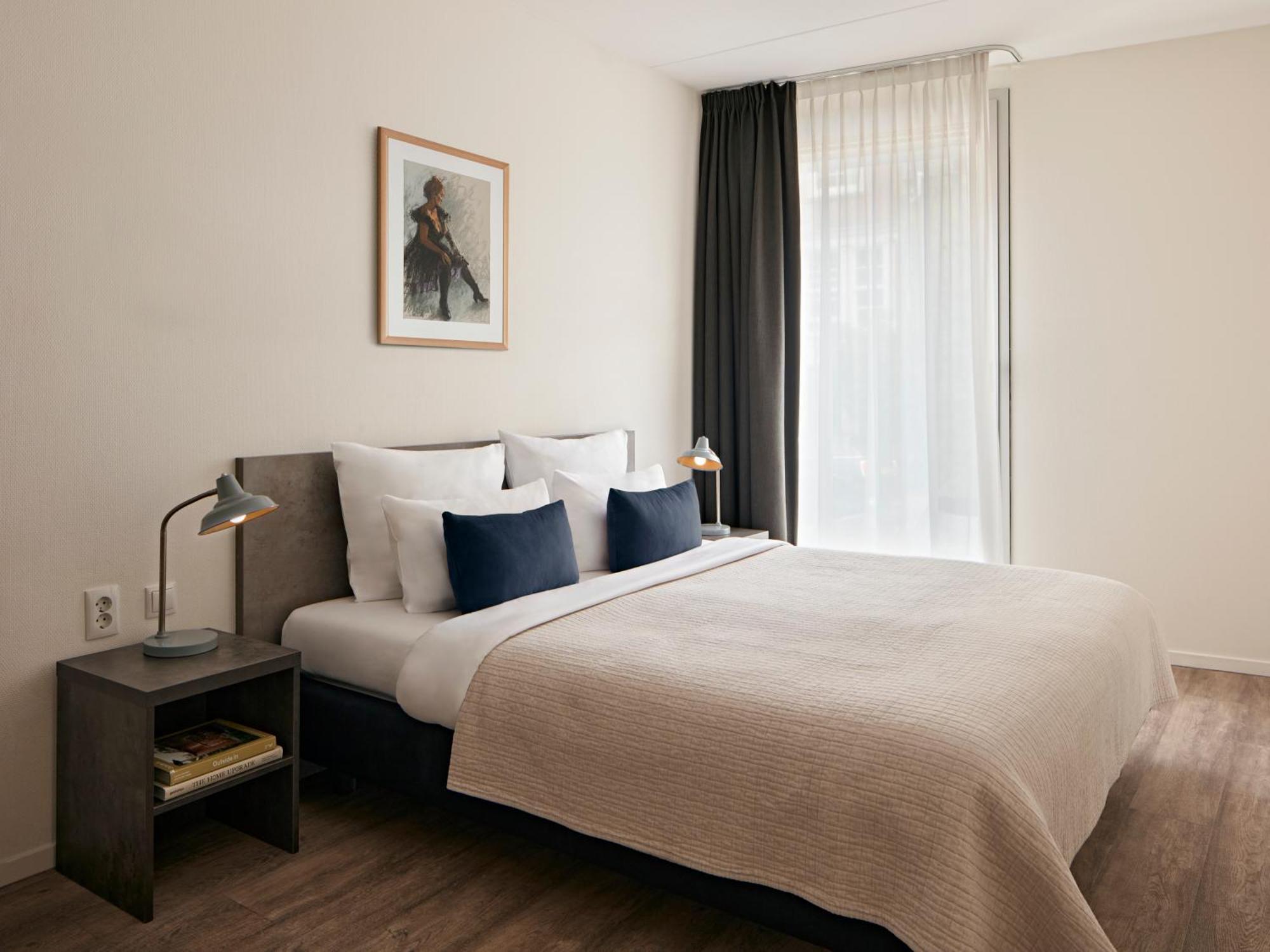 Large 2 Bedroom Apartment