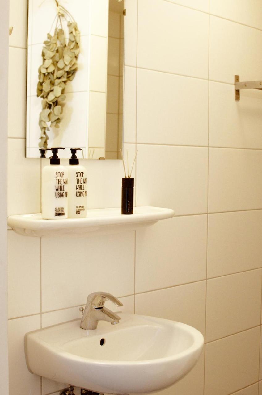 Posto Letto in Dormitorio Misto con 4 Letti