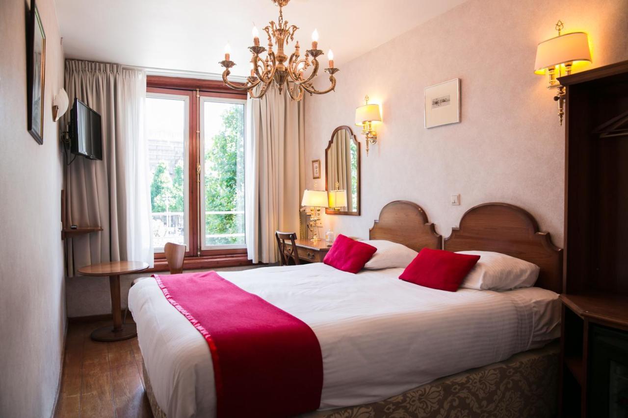 Double or Twin Comfort Room
