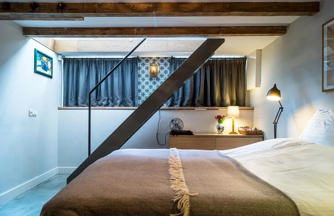 B&B Amsterdam Amstel Apartment-1