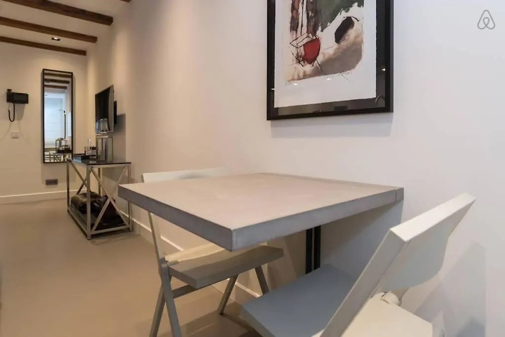 Canal Dream Apartment-1