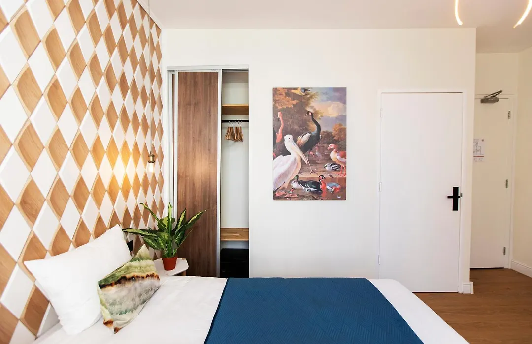 Quentin Leidse Square Hotel-1