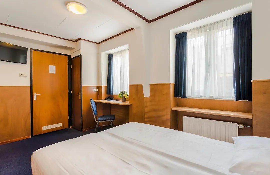Hotel Van Gelder-1