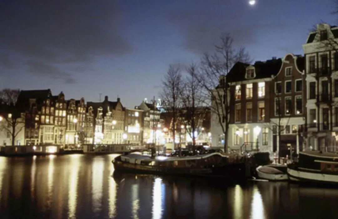Amsterdam Canal Guest Apartment-1