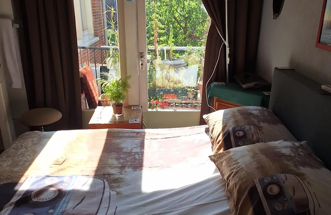 Homey Budget Bedroom-1