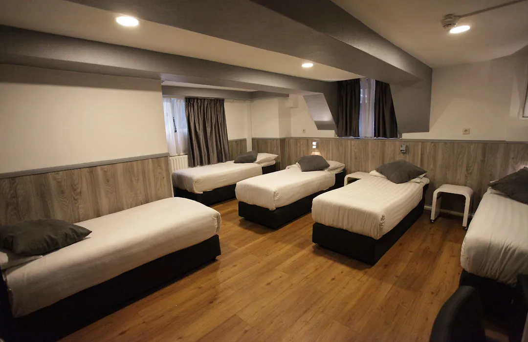 Travel Hotel Amsterdam-1