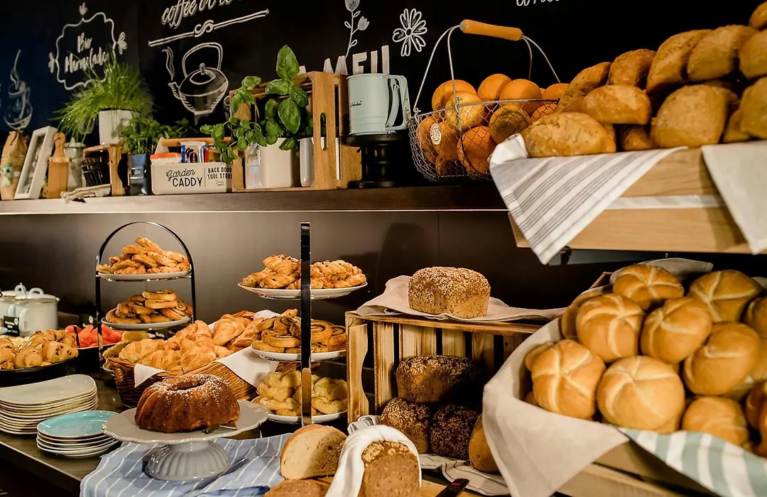 Motel One Amsterdam-1