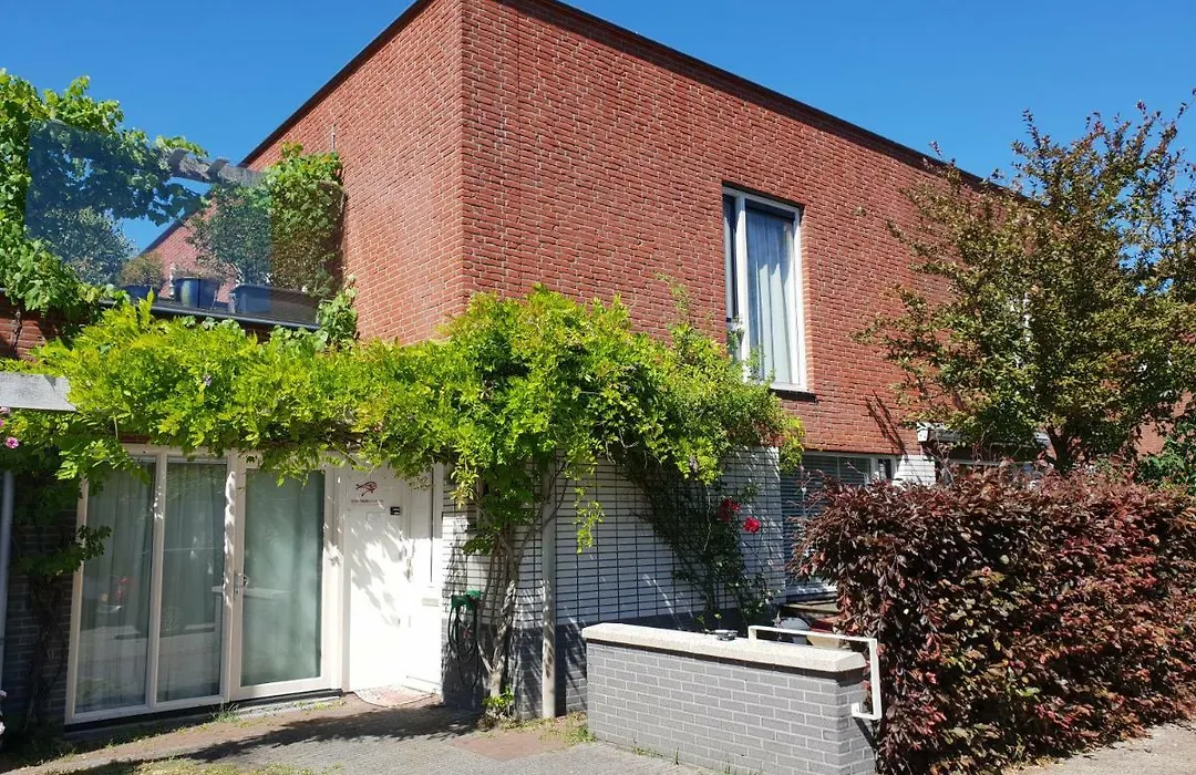 Johan'S B&B - Since 2014 Roofterrace And Cheap Parking-1