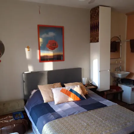 Homey Budget Bedroom-2