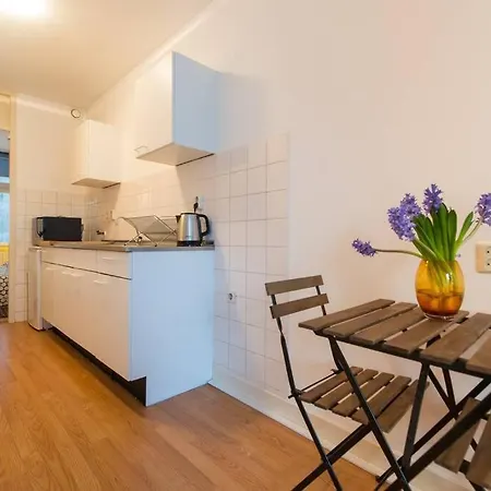 Charming Apartment In City Center-2