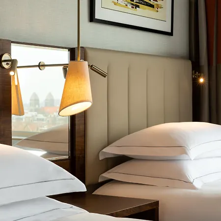 Hilton Amsterdam-3