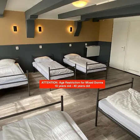 Xplore Hostel Amsterdam-2