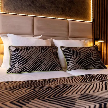 Jupiter Hotel-2