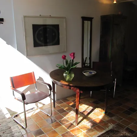 Kalkmarkt Suites-3