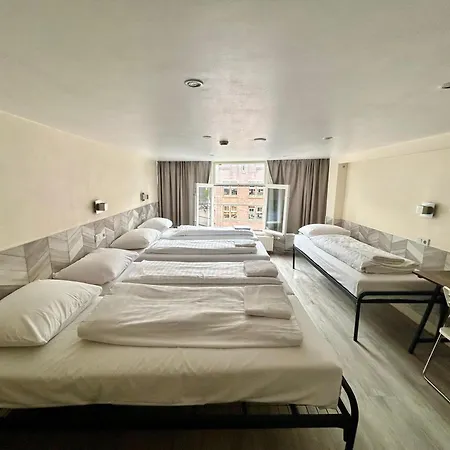 Hotel Damrak Inn-3