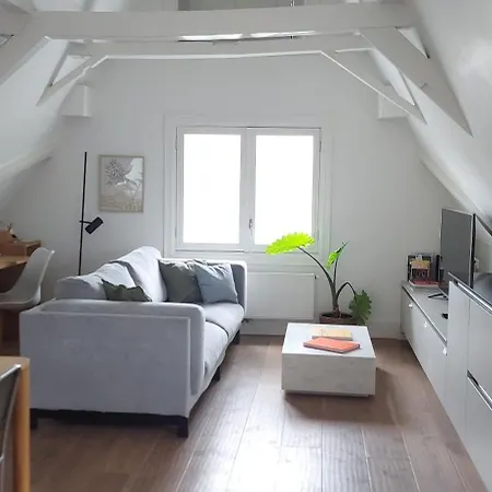 New V Luxury Apartment-2