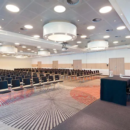 Moevenpick Hotel Amsterdam City Centre-2