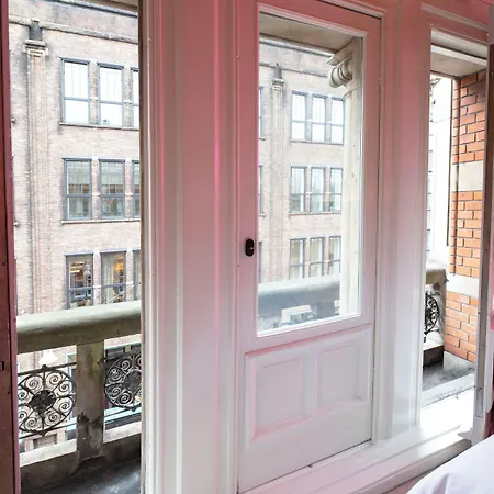 City Hotel Rembrandt Square - Just Renovated-3