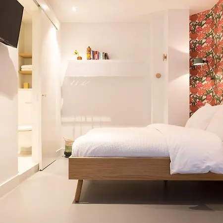 Kith & Kin Boutique Apartments-2