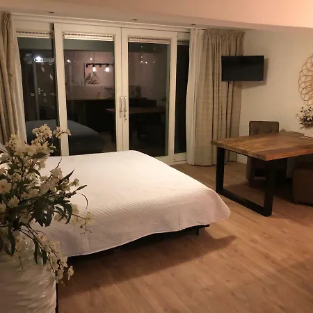 Garden Room Or Economy Room-3
