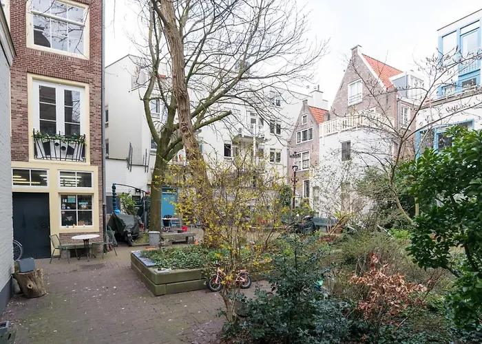 Kloveniers Studio