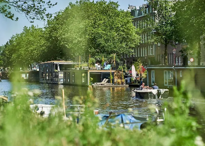 Houseboat Family - De Pijp