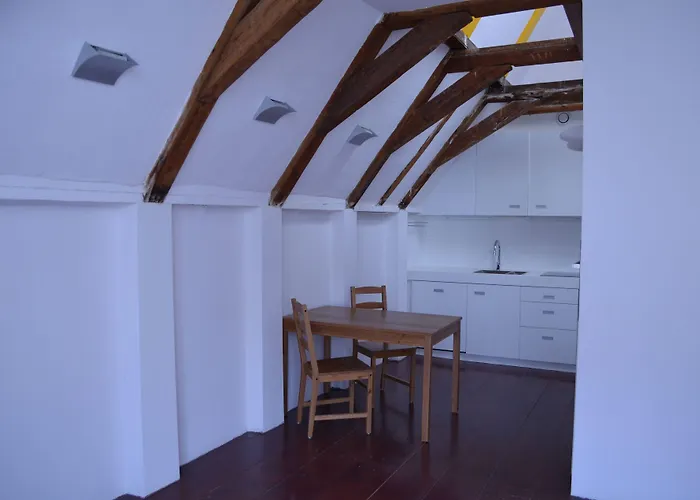 Rembrandtplein Bed&Breakfast