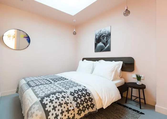 Kith & Kin Boutique Apartments Ámsterdam