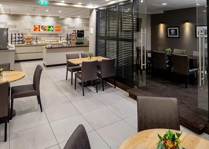 Holiday Inn Express Amsterdam - South By Ihg
