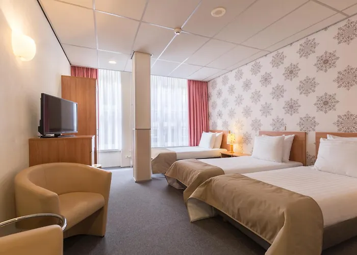 Rho Hotel