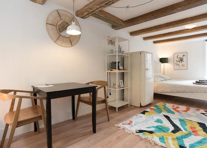 Apartments Romance