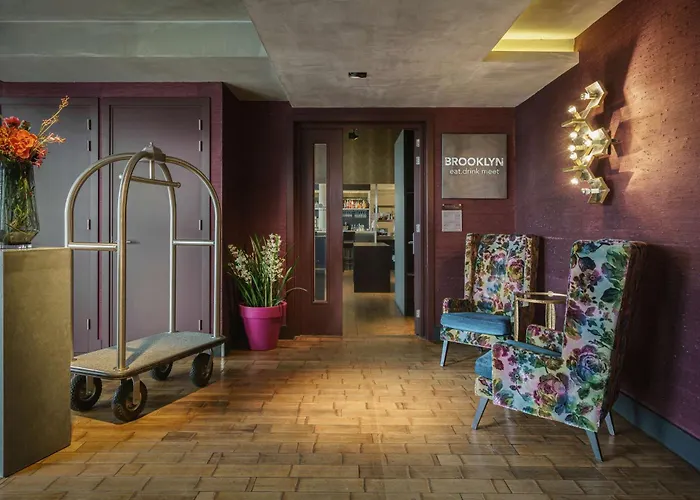 DoubleTree by Hilton Amsterdam - NDSM Wharf