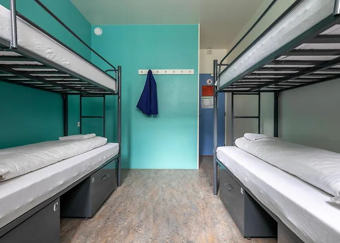 Hans Brinker Hostel Amsterdam
