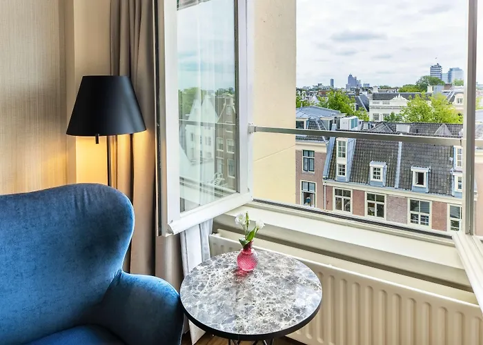 Nh Amsterdam Schiller