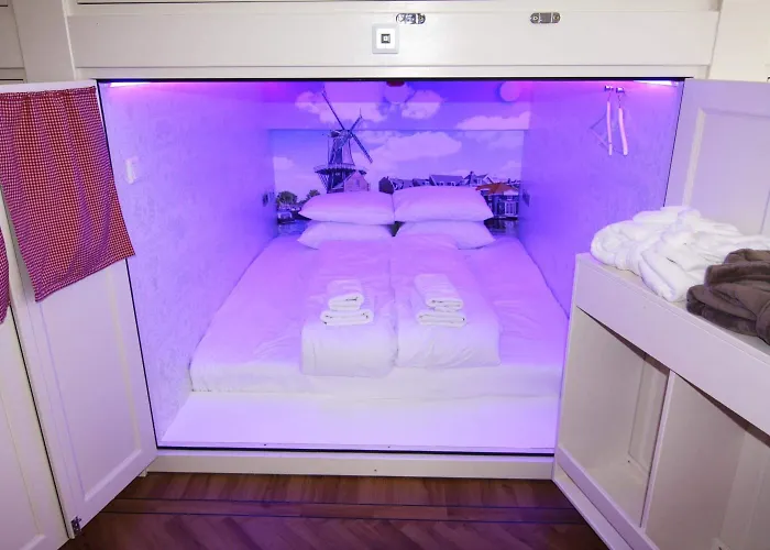 De Bedstee Boutique Capsules (Adults Only)