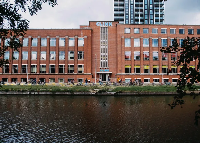 ClinkNOORD Hostel